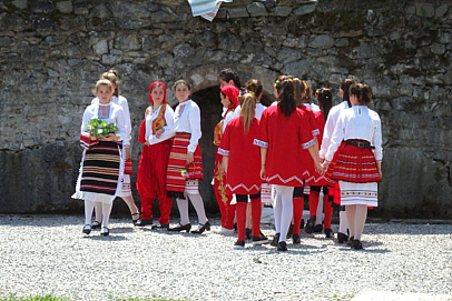 Nov pat 2011 Toplum Merkezi ve iki okul Trakya Muhafızları projesini kazandı